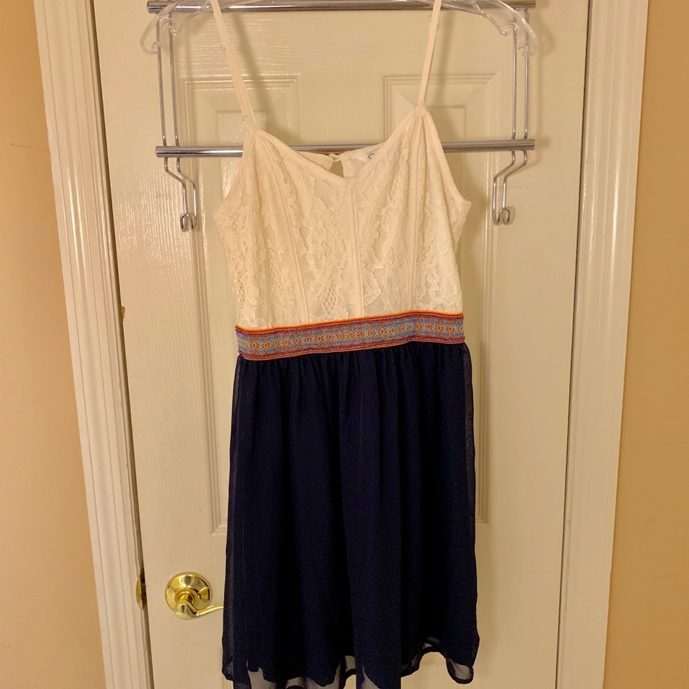 Xxsmall women’s casual/semi-formal dress